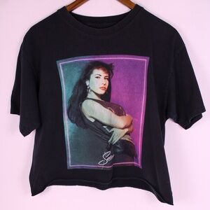 0271-Selena Quintanilla Graphic Tee (Cropped, Vintage Wash) – Size L